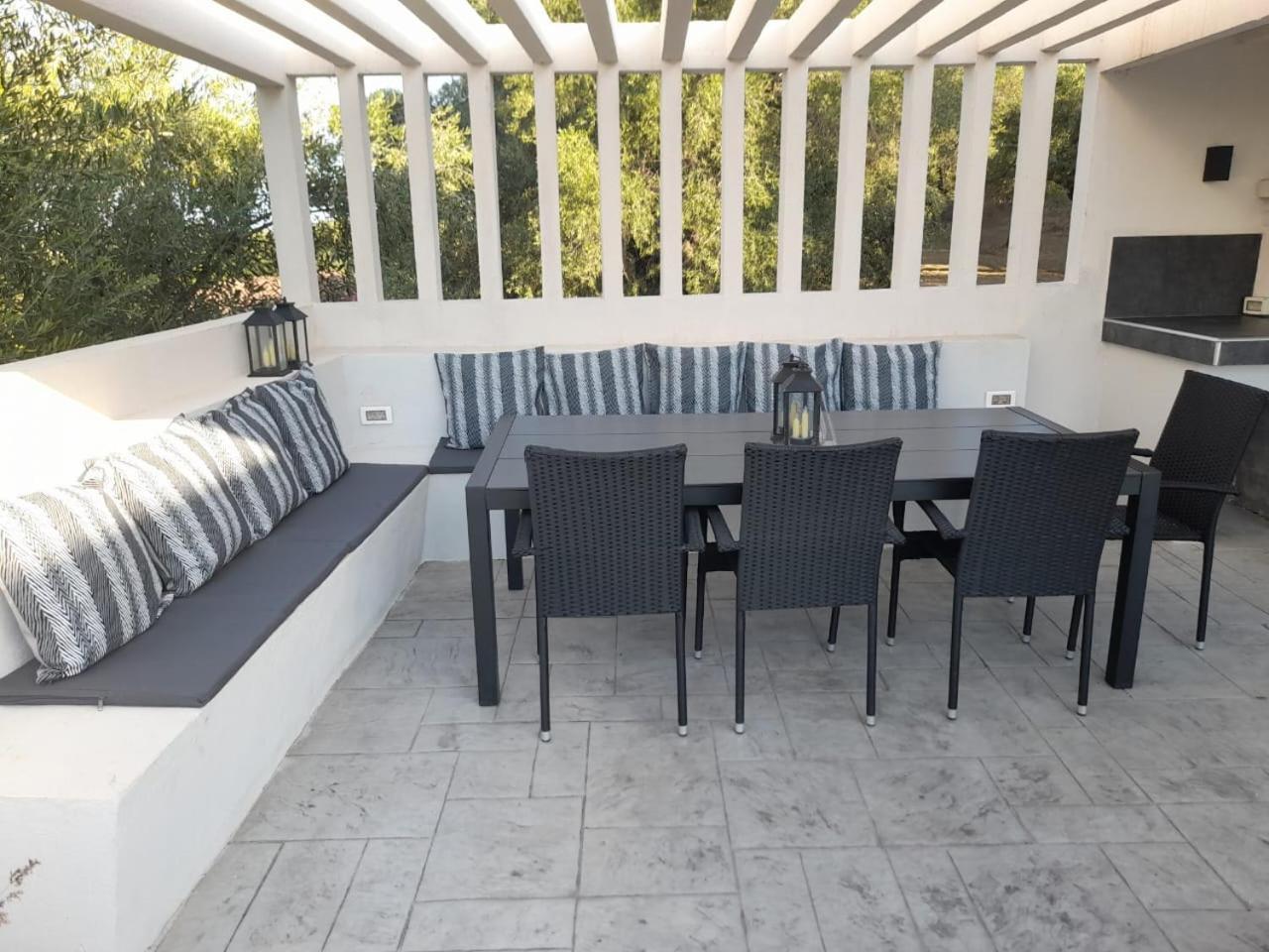 Villa Moonstone Mouzákion Exterior foto